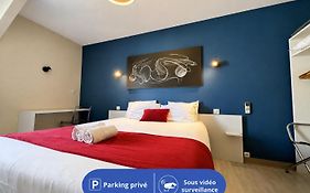 Brit Hotel Du Parc Niort Centre-Parking Gratuit